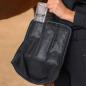 Preview: Waldhausen Health and Care TecSupreme Gamasche mit Kühlpack beim Einsetzen in die Innentasche