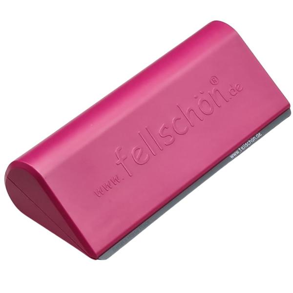 fellschön befreit Ihr Pferd mühelos von losen Haaren, Hautschuppen, Schmutz und Schweißrändern pink