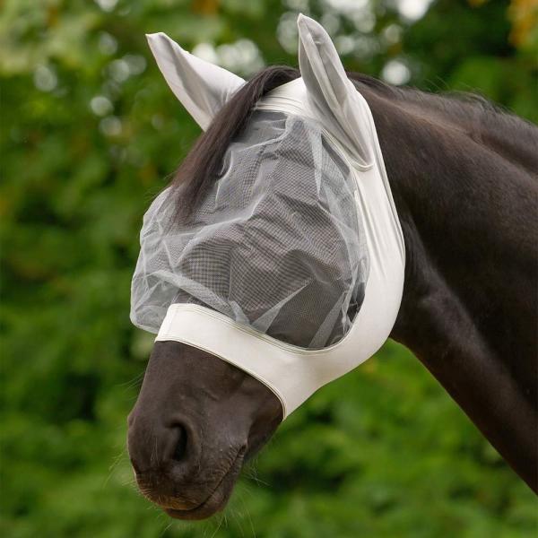 Waldhausen Fliegenmaske Skinny aus Elastikmaterial in Silbergrau, Seitenansicht mit Hintergrund