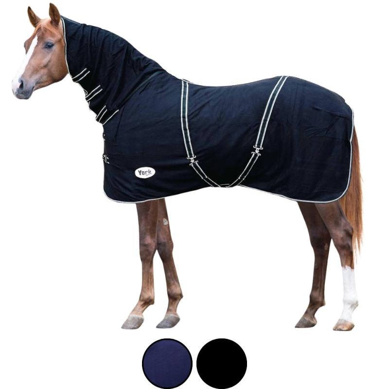 Pferdedecke mit Halsteil, Kreuzbegurtung und Klammerverschlüssen vorne